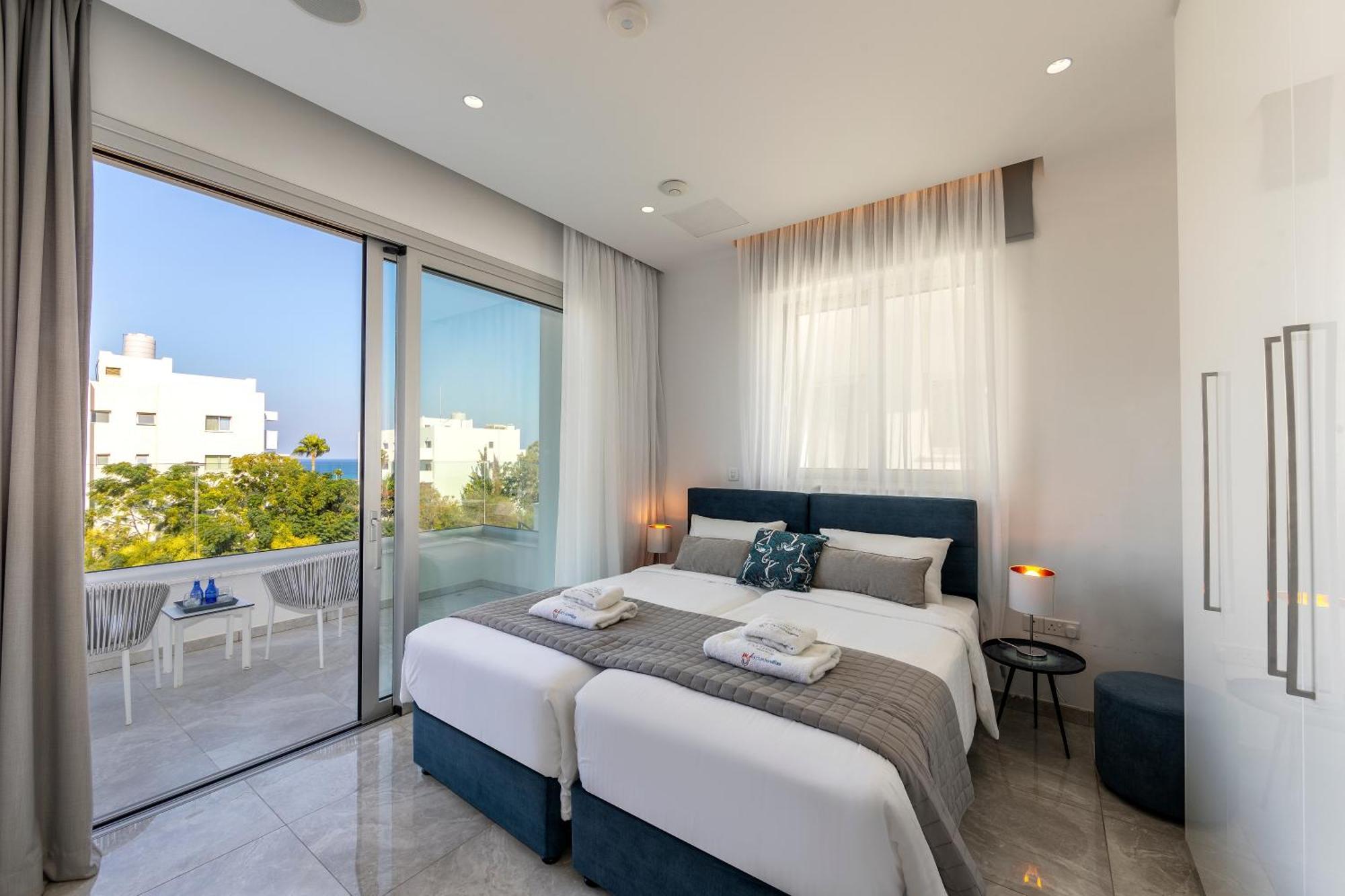 Fig Tree Bay Residences 7 โปรทาราส ภายนอก รูปภาพ