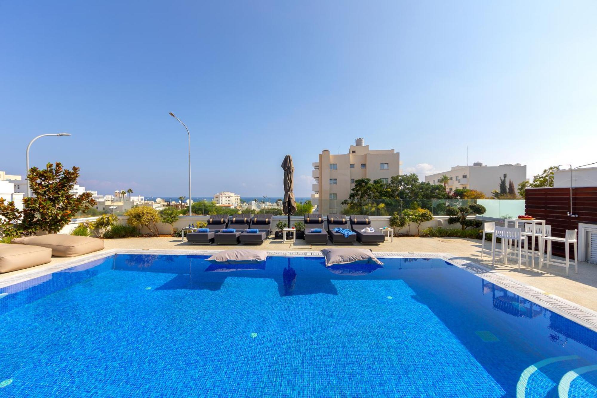 Fig Tree Bay Residences 7 โปรทาราส ภายนอก รูปภาพ