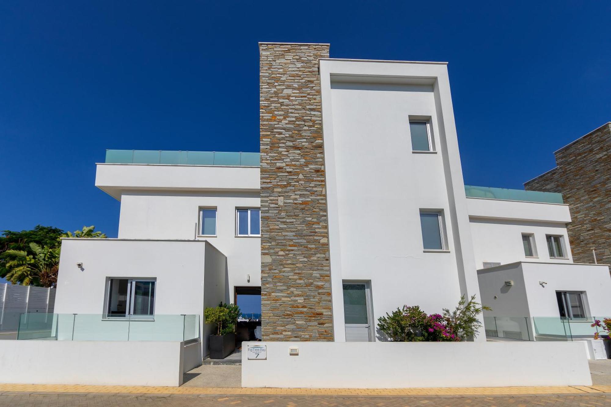 Fig Tree Bay Residences 7 โปรทาราส ภายนอก รูปภาพ