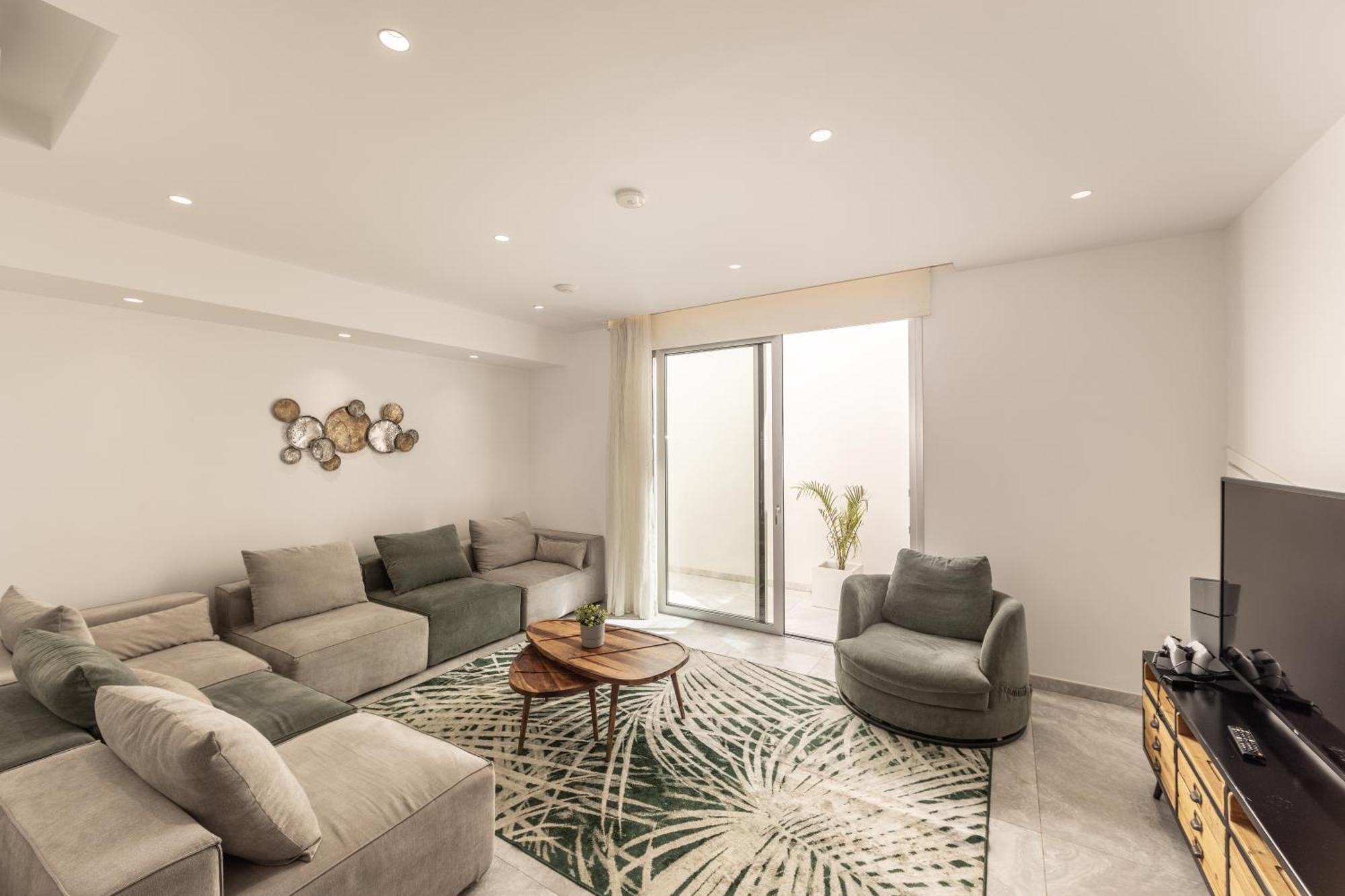 Fig Tree Bay Residences 7 โปรทาราส ภายนอก รูปภาพ